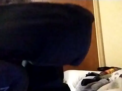 elmerfuddin87 online show from March 4, 3:35 am