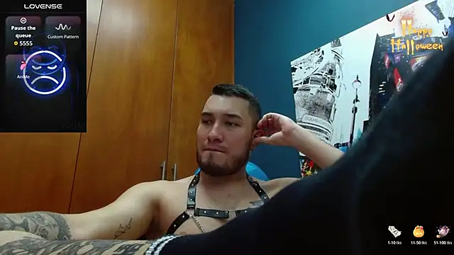 Snapshot of Airon_Blade chatting on October 20, 8:35 pm Airon Blade online show from October 20, 8:35 pm