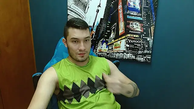 Snapshot of Airon_Blade chatting on January 22, 9:55 pm Airon Blade online show from January 22, 9:55 pm