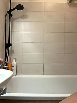 czruz online show from December 2, 2:42 pm