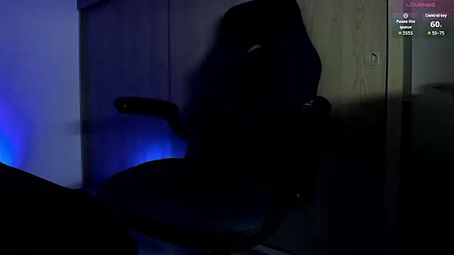 male pussy online show from March 14, 5:14 am