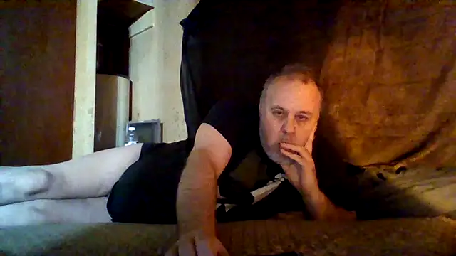 Nightshade7712 online show from November 24, 10:00 pm