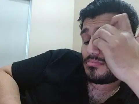 robintoit online show from April 6, 3:36 am