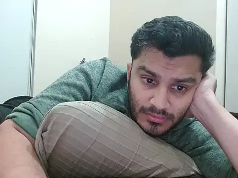 robintoit online show from February 12, 4:35 pm