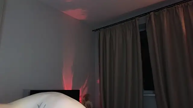 R1mmo   online show from November 3, 3:54 am