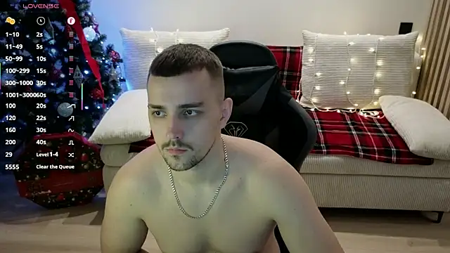 Larstar01 online show from December 4, 11:56 pm