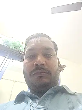 DeepakXxxR86 online show from December 22, 6:16 pm