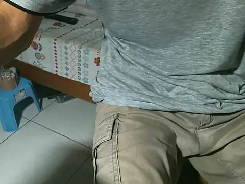 triangle0623 online show from October 25, 9:44 am