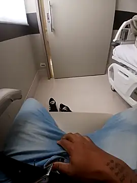 Seductiveblack online show from December 3, 4:46 pm