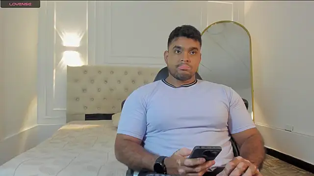 Big furry bear13 online show from March 21, 12:42 pm