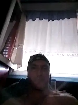 Snapshot of EmeEme11 chatting on January 26, 10:12 am EmeEme11 online show from January 26, 10:12 am