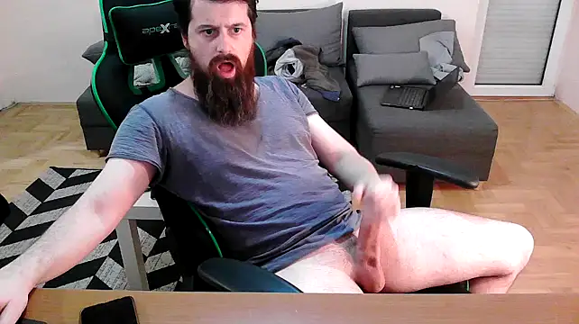 Snapshot of DickStaza chatting on December 16, 3:22 pm DickStaza online show from December 16, 3:22 pm