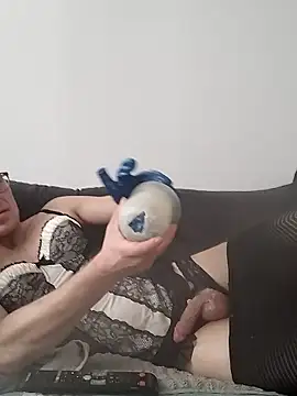 Kamien32 online show from January 8, 10:31 am