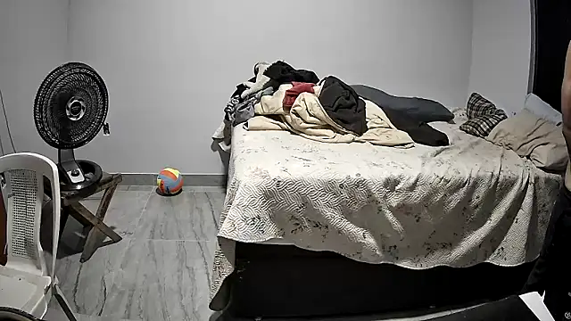 Snapshot of lapac03 chatting on September 20, 10:32 pm lapac03 online show from September 20, 10:32 pm