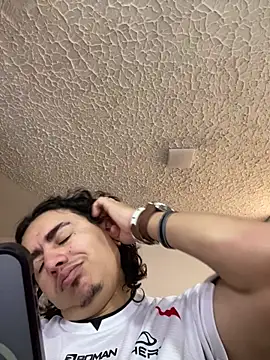 DanielGomez9 online show from March 13, 2:03 pm