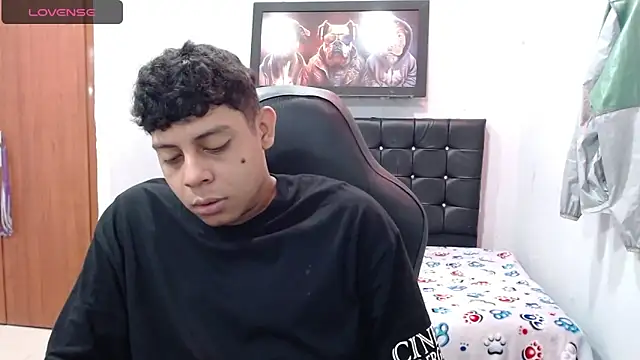 Wiiliam 20 online show from February 19, 1:06 pm