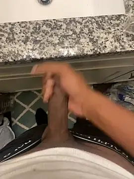 titibread23 online show from February 4, 7:00 pm