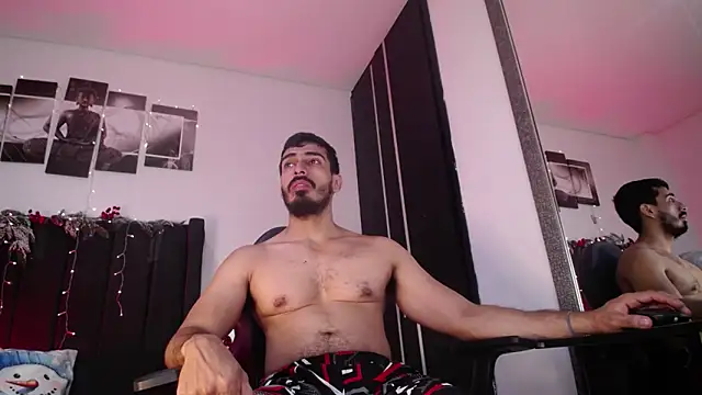 muscle ares online show from December 7, 2:13 pm