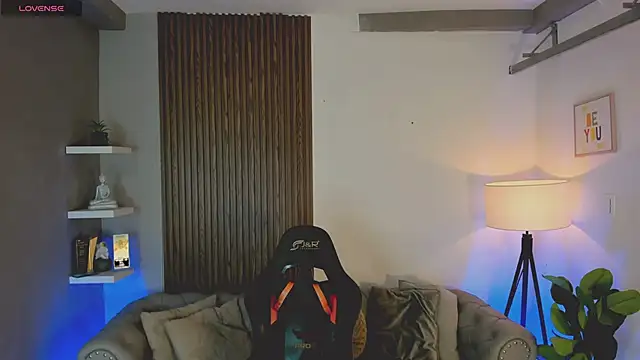 Jotastevensxx online show from September 30, 8:12 pm