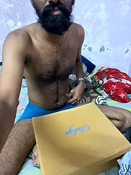 Snapshot of therawnomad chatting on December 5, 10:56 pm therawnomad online show from December 5, 10:56 pm