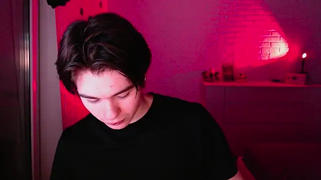 MarkusDean online show from April 5, 8:16 pm