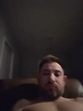 caliguy37 online show from June 15, 7:33 am
