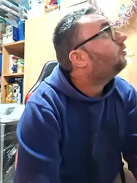 Javier bear online show from January 12, 2:10 pm