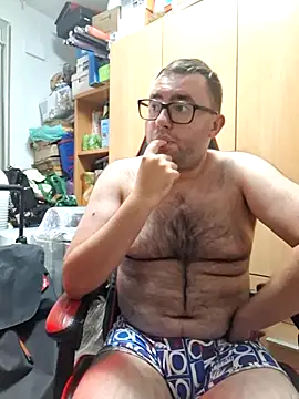 Javier bear online show from July 4, 1:36 pm