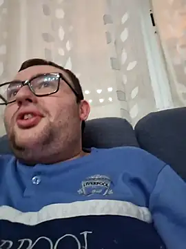 Javier bear online show from December 5, 10:50 pm