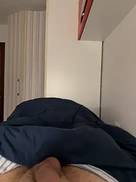 SpanishFoxx online show from May 1, 11:24 am