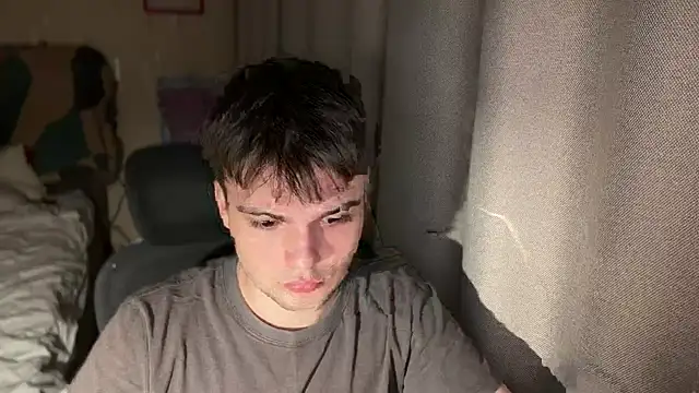 superfluboy  online show from November 13, 4:00 pm