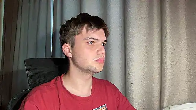 Snapshot of superfluboy_ chatting on October 23, 1:25 pm superfluboy online show from October 23, 1:25 pm