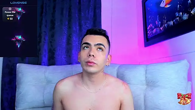 Jey keler1 online show from December 10, 6:33 am