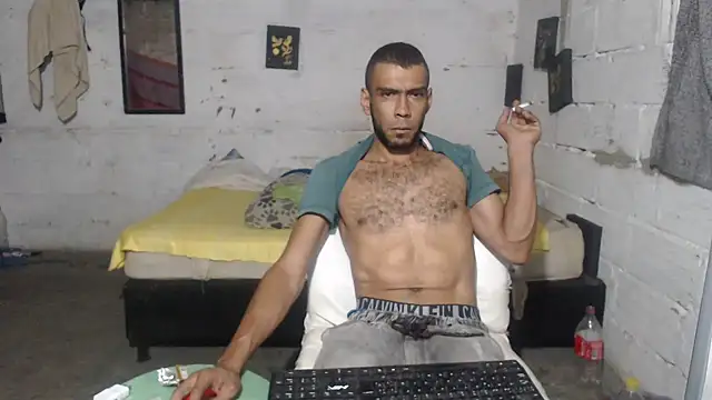 erik alexander online show from November 20, 4:56 am