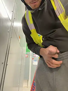 studftl online show from December 22, 8:06 pm