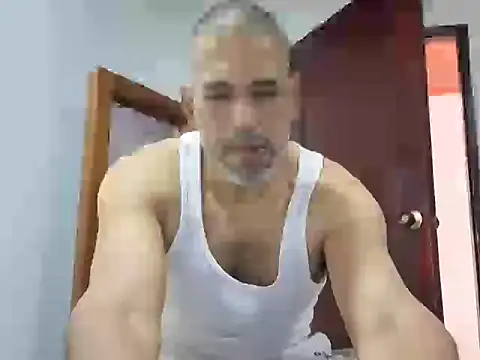 jackbigcock11 online show from February 18, 8:28 pm