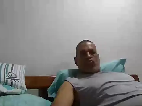 jackbigcock11 online show from November 17, 12:52 pm