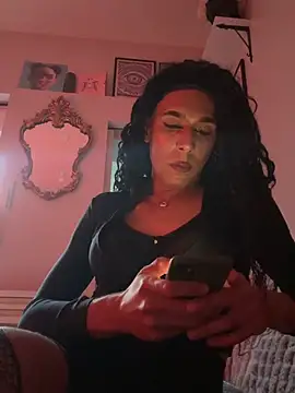 Samia31 online show from April 13, 6:19 pm