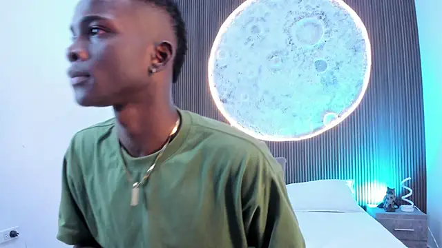 JacksonMuller  online show from January 13, 2:10 pm