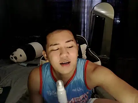 xgregor07 online show from August 6, 5:57 am