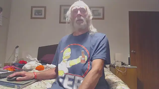 WaverlyKernow online show from June 1, 2:50 pm
