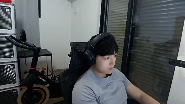 Tkcqcc online show from February 1, 10:14 am