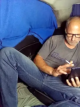 Stickybros2u online show from February 15, 3:52 am