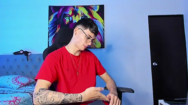 Snapshot of god_drake chatting on January 22, 5:16 am god drake online show from January 22, 5:16 am