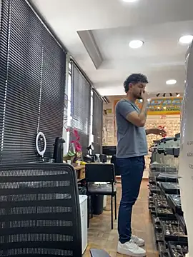 luanbig online show from January 13, 1:28 pm