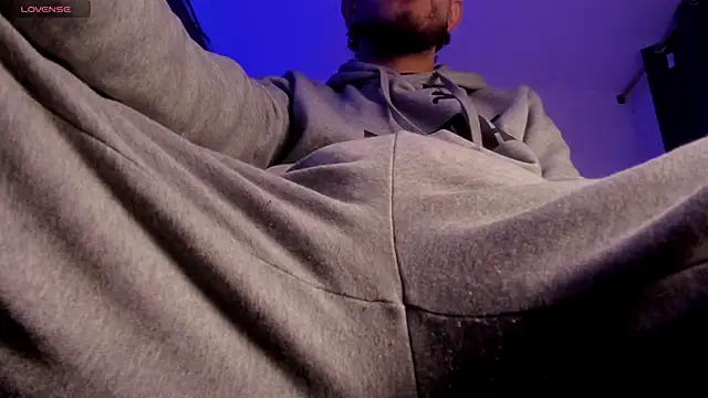 s sven03 online show from February 20, 6:37 am