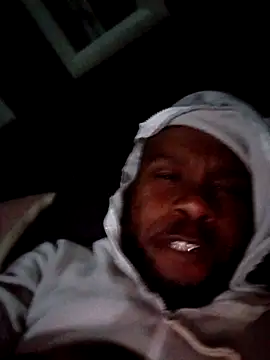 SAMMYMONZA online show from May 13, 6:38 pm