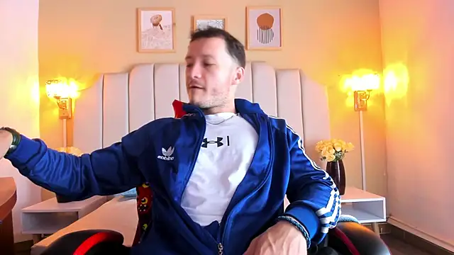 juan prior online show from January 12, 1:15 pm