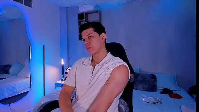 MarcoSullivan online show from October 24, 1:46 pm