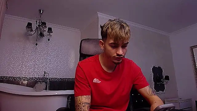 BrandonTate online show from November 29, 1:13 pm